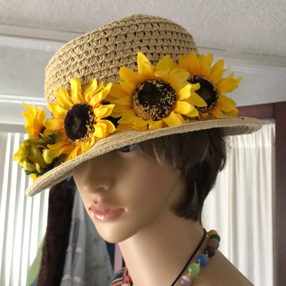 Floral summer hat